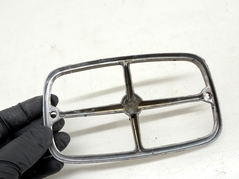 OEM 1969 - 1970 GM Pontiac GTO Parking Lamp Bezel Turn Signal 5961607 C67-46