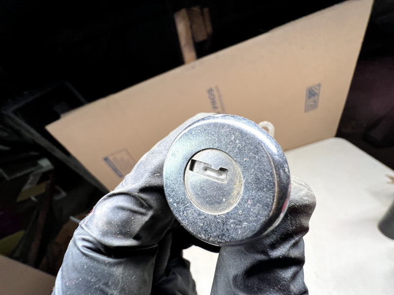 OEM 1959 Chevy Lock Door Cylinders SET Key 59 B24-3