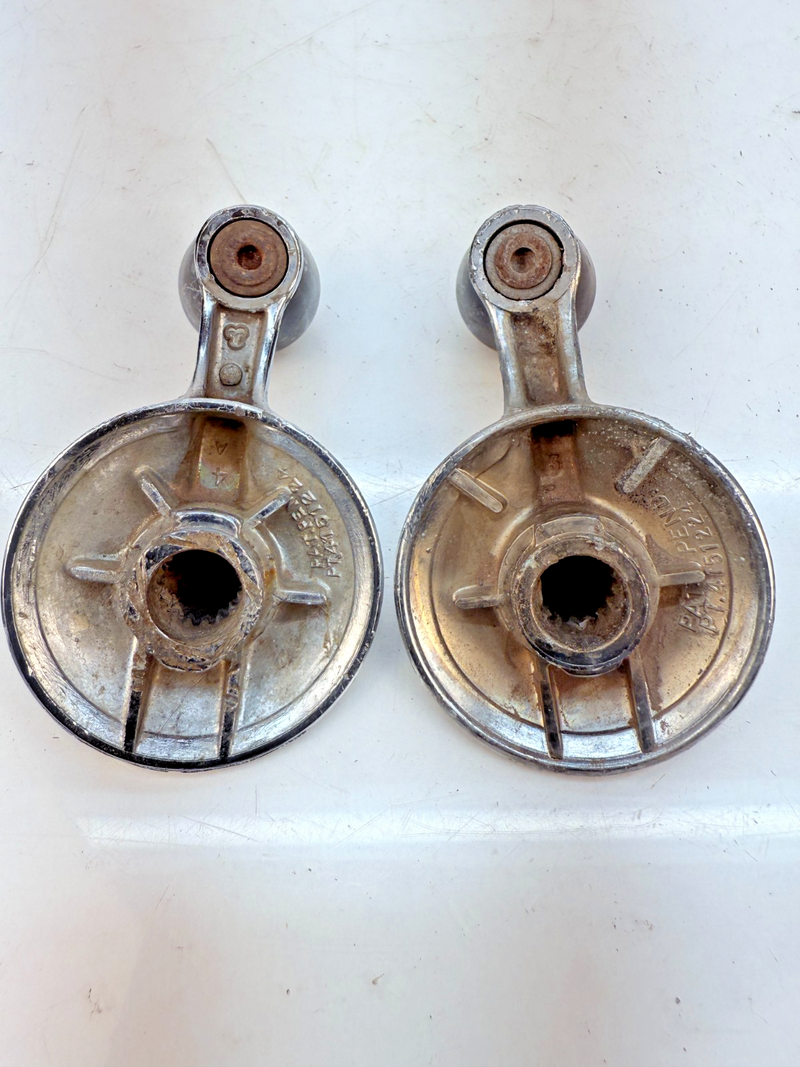OEM 1949 - 1964 Chevrolet Buick Pontiac Vent Window Crank Handles 4151224 B79-43