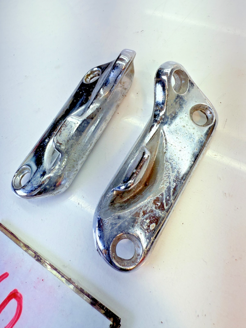 OEM 1958 - 1960 Chevy Impala Convertible Top Latch Mount Striker Plate 59 B60-15