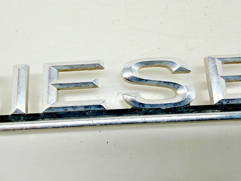 OEM 1975 - 1986 Mercedes Diesel Trunk Emblem Badge 123-817-00-15 E9-47