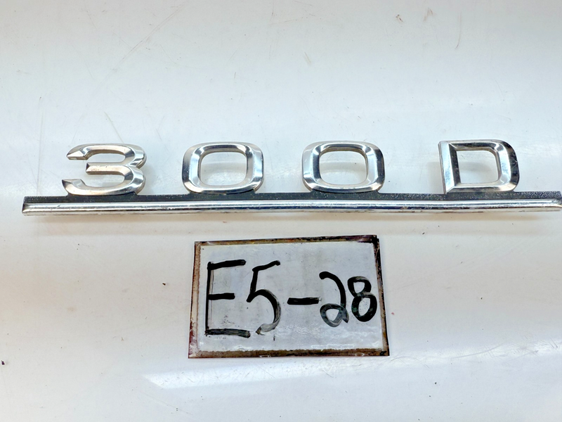 OEM Mercedes Benz 300D W116 W123 Rear Trunk Lid “300 D” Badge Emblem Logo E5-28