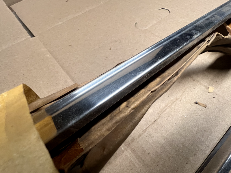 NOS 1961-1963 THUNDERBIRD SIDE TRIM MOULDING PAIR C2SZ-6329038-A 61 62 63 S1-8