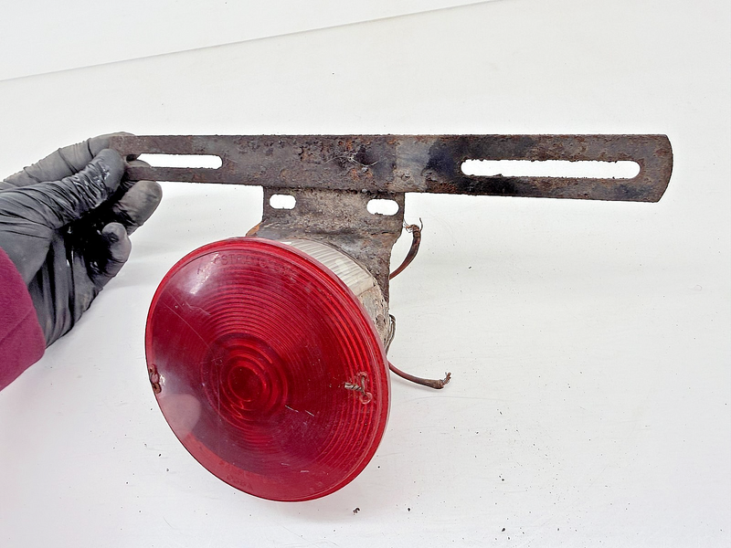 Vintage License Plate Bracket & Tail Light Lamp Antique Part Rat Rod C46-28