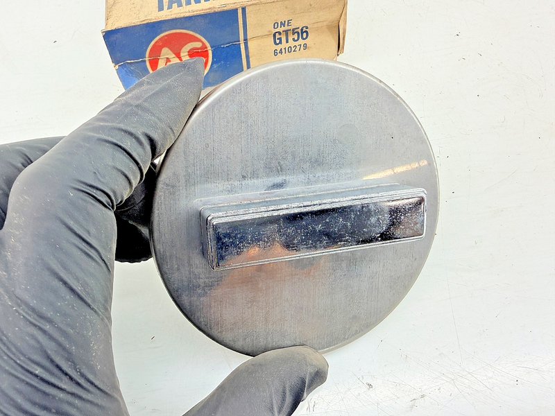 NOS 1975 - 1988 GM AC Gasoline Tank Gas Cap GT56 6410279 C75-13