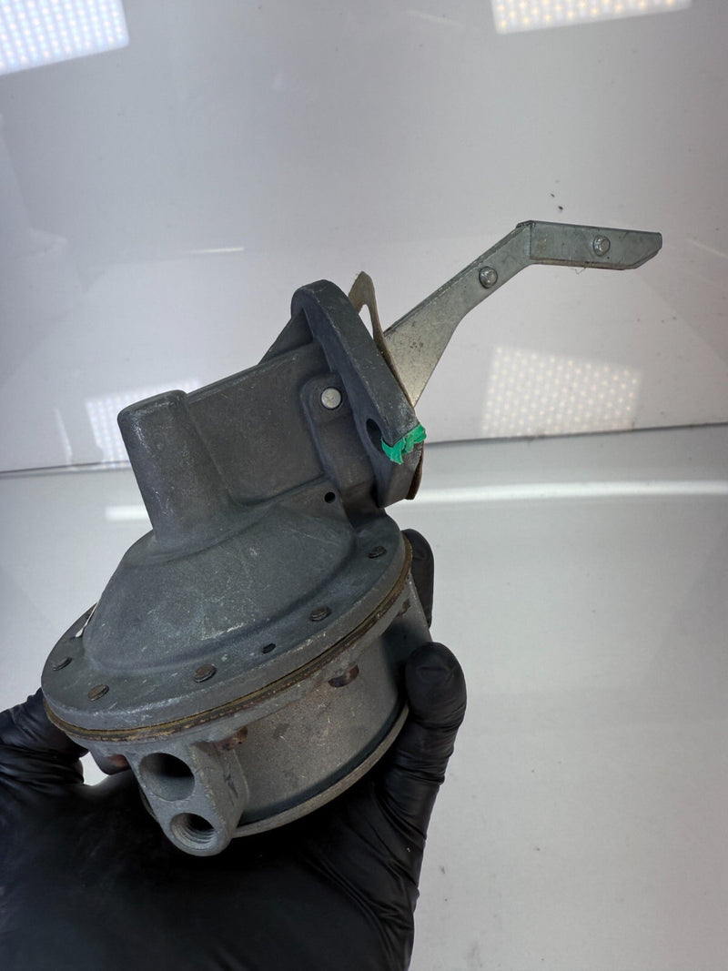 NORS 1955 GMC V8 324ci Fuel Pump 4263 55 C21-4
