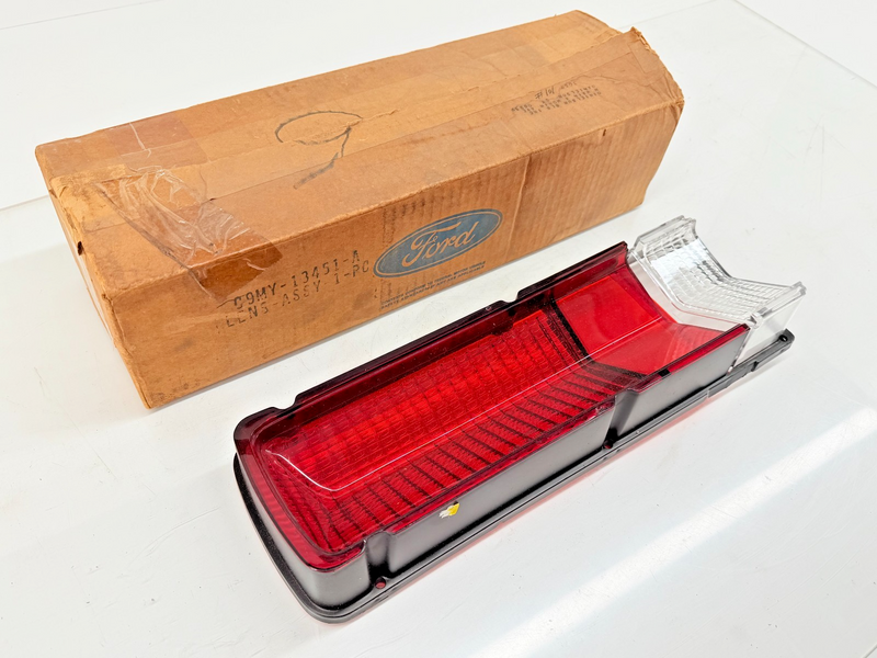 NOS 1969 Mercury Monterey Custom Marquis LH REAR TAIL LIGHT LAMP LENS C9MY C61-9