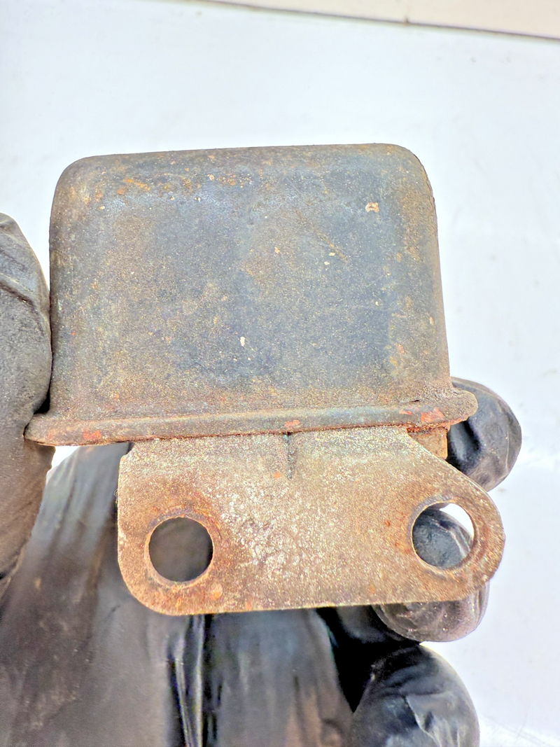 OEM 1957 - 1966 CADILLAC CHEVY CORVETTE IMPALA BELAIR HORN RELAY 1116920 E6-61