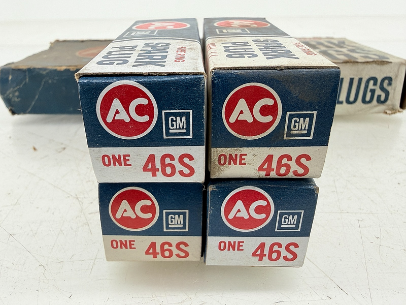 (4) NOS 1955 - 1962 Chevy 235 Six 283 AC 46S Fire Ring Spark Plugs C75-44