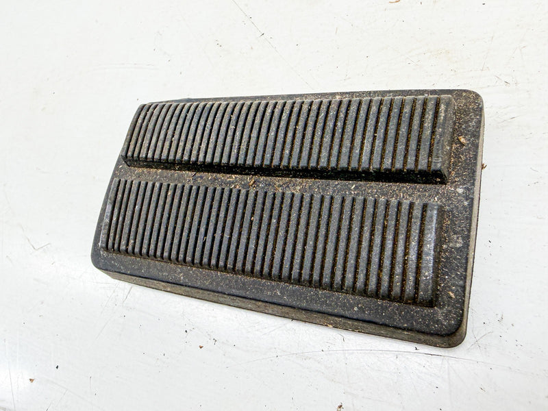 NOS 1967 - 1972 FORD GALAXIE LTD BRAKE PEDAL PAD AUTO C7AZ-2457-A C76-182
