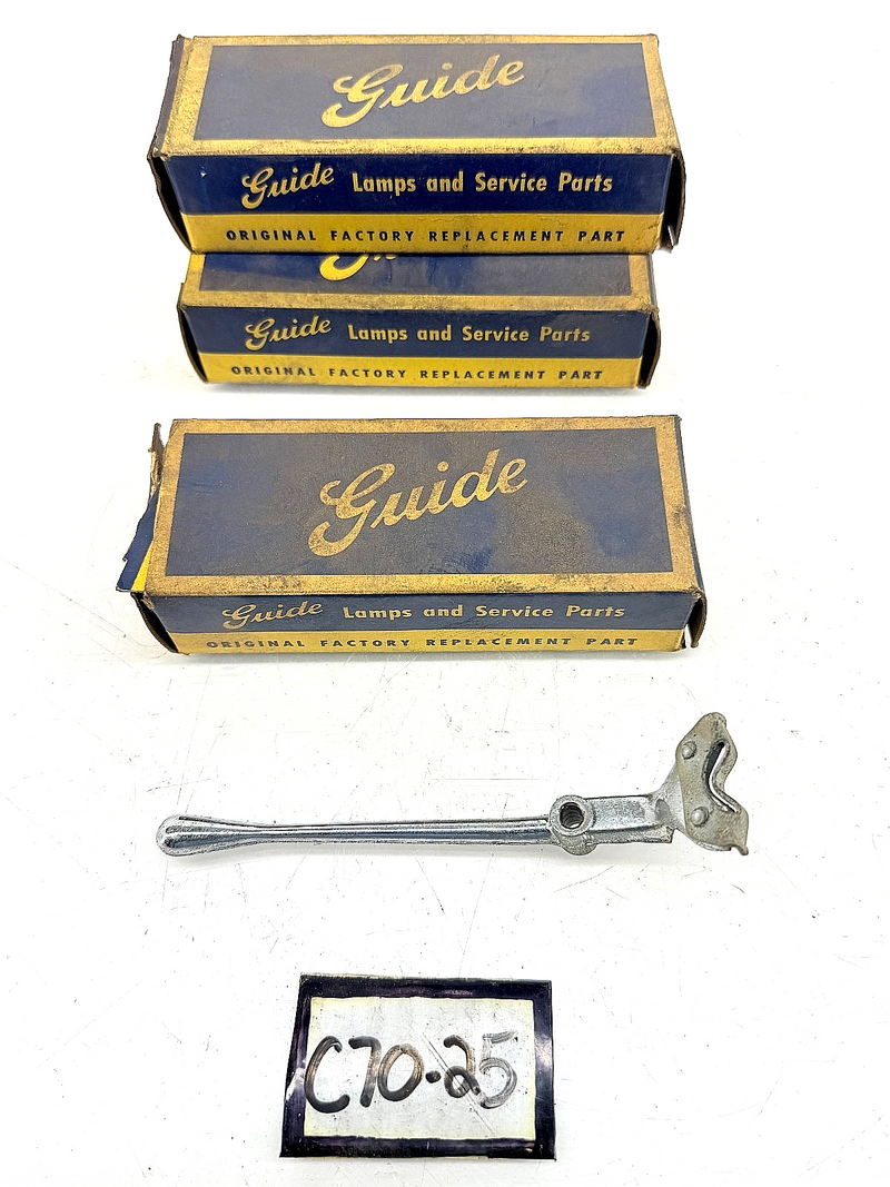 (1) NOS 1949 - 1953 Chevrolet GMC Trucks BelAir Turn Signal Lever 5939511 C70-25