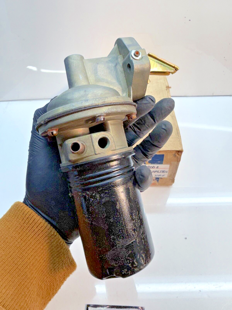 NORS FUEL PUMP 40003 1963 1964 1965 FORD FAIRLANE FALCON COMET TRUCK 6CYL F-87