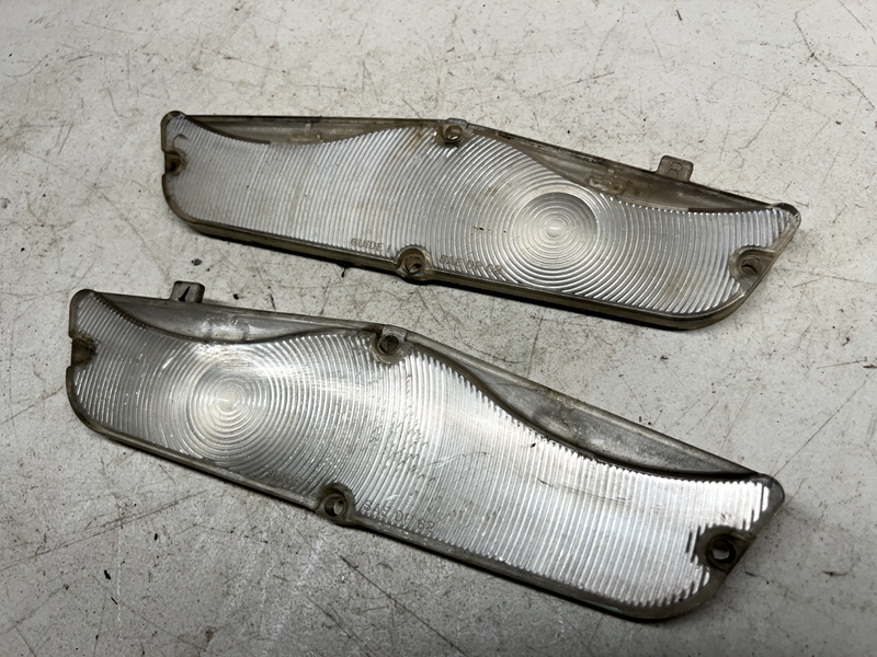 OEM 1962 62 Chevrolet Impala Parking Light Lamp Lens Pair Clear B21