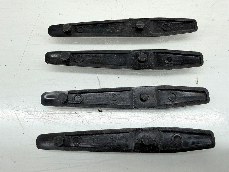 NOS 1968 - 1974 Ford Bronco Window Regulator Handle Screw Cover D4RY-6223362-A