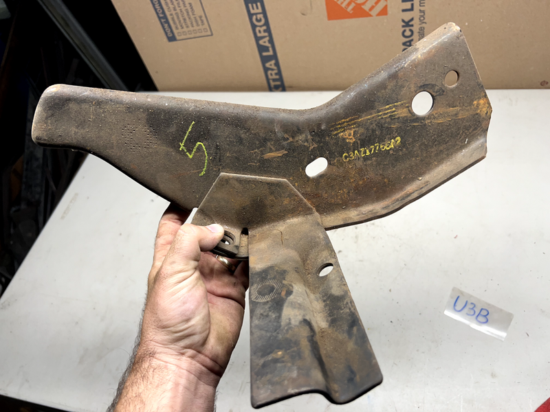 OEM 1963 Ford Galaxie 500 XL Squire FRONT BUMPER RH INNER MOUNTING BRACKET U3B