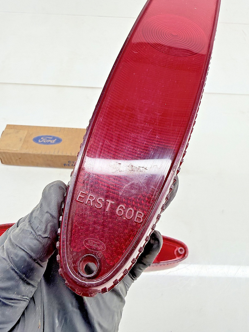 NOS 1960 - 1961 Mercury Comet PAIR of Taillight Lens C1KF-13450C C51-21