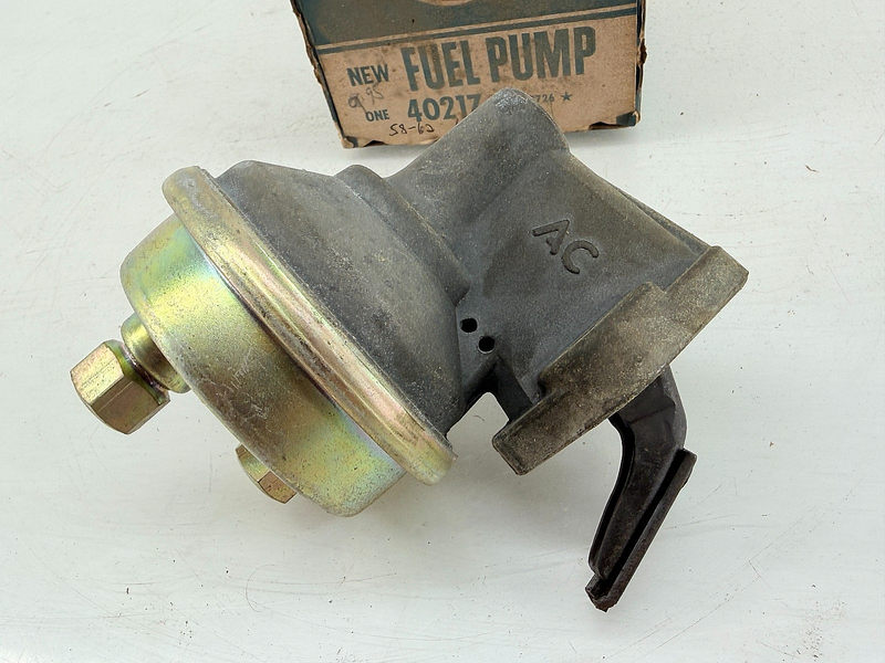 NOS 1958 - 1962 CHEVY 6 CYL 40217 AC 40217 / 40159 FUEL PUMP F-128
