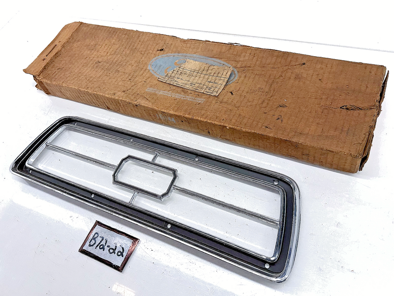 NOS 1973 1974 Ford Galaxie LTD Custom 300 500 Rear Taillight Bezel D3AZ-13489-A