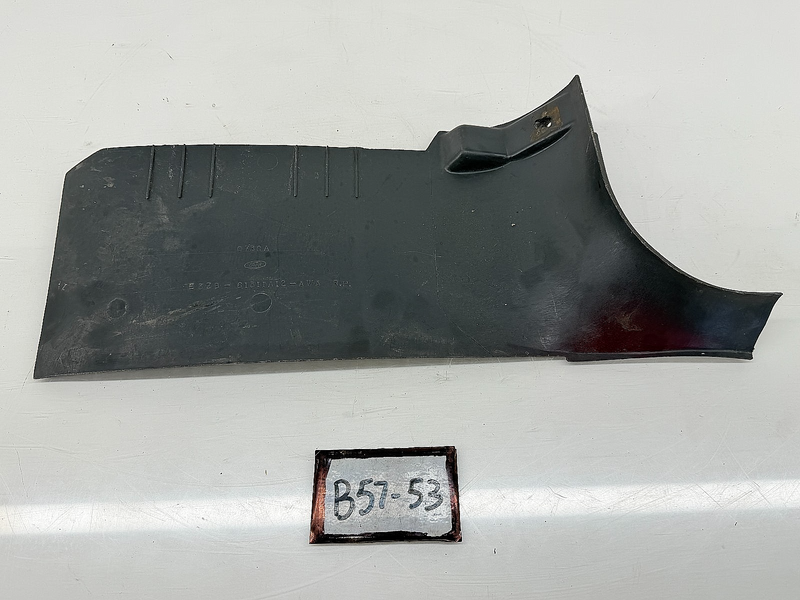 OEM 1984 - 1986 FORD MUSTANG LOWER RH REAR KICK PANEL E3ZB-61311A12-AWA B57-53