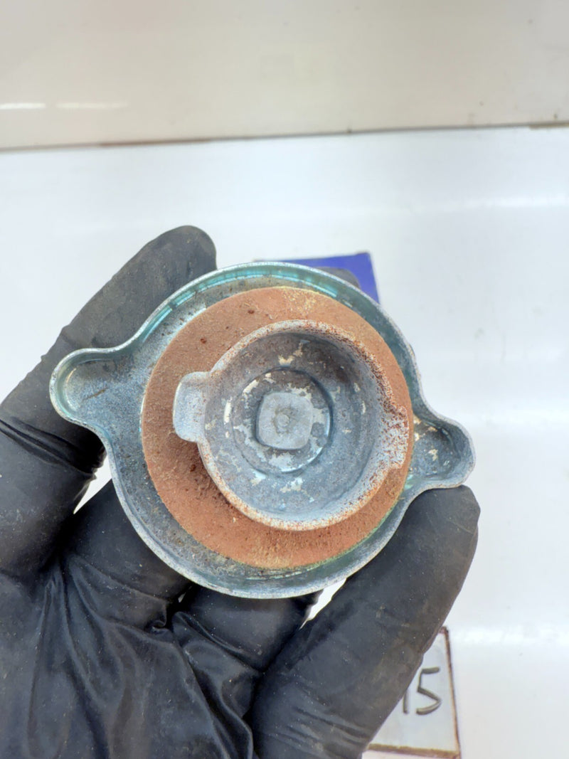 NOS Stant SO 66 SO-66 Oil filler Cap Chevy Corvette Camaro Chevelle Nova B73-15