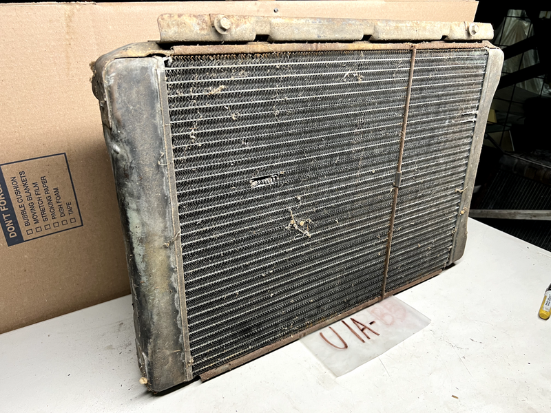 FACTORY ORIGINAL RADIATOR FORD THUNDERBIRD OEM 1961-1963 61-63 C2SA-8005 U1A-3