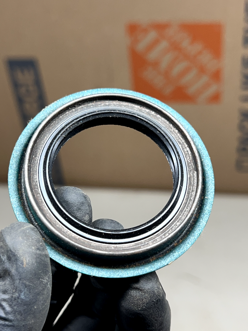 NOS Ford Rear Wheel Seal E1FZ-1175-A Escort Tempo Topaz Lynx 1981-1994 B27-27