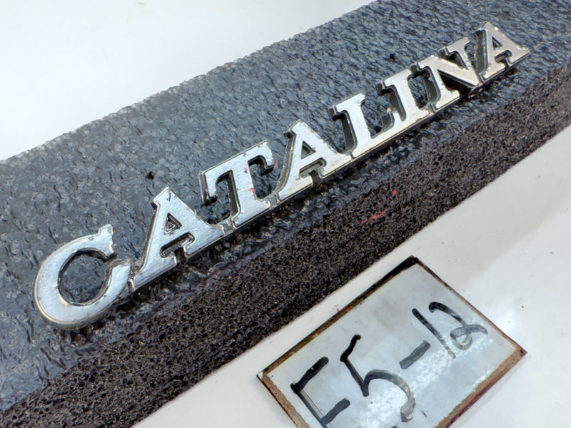 OEM GM 1971 - 1974 PONTIAC CATALINA FENDER EMBLEM GM 483920 1972 1973 E5-12