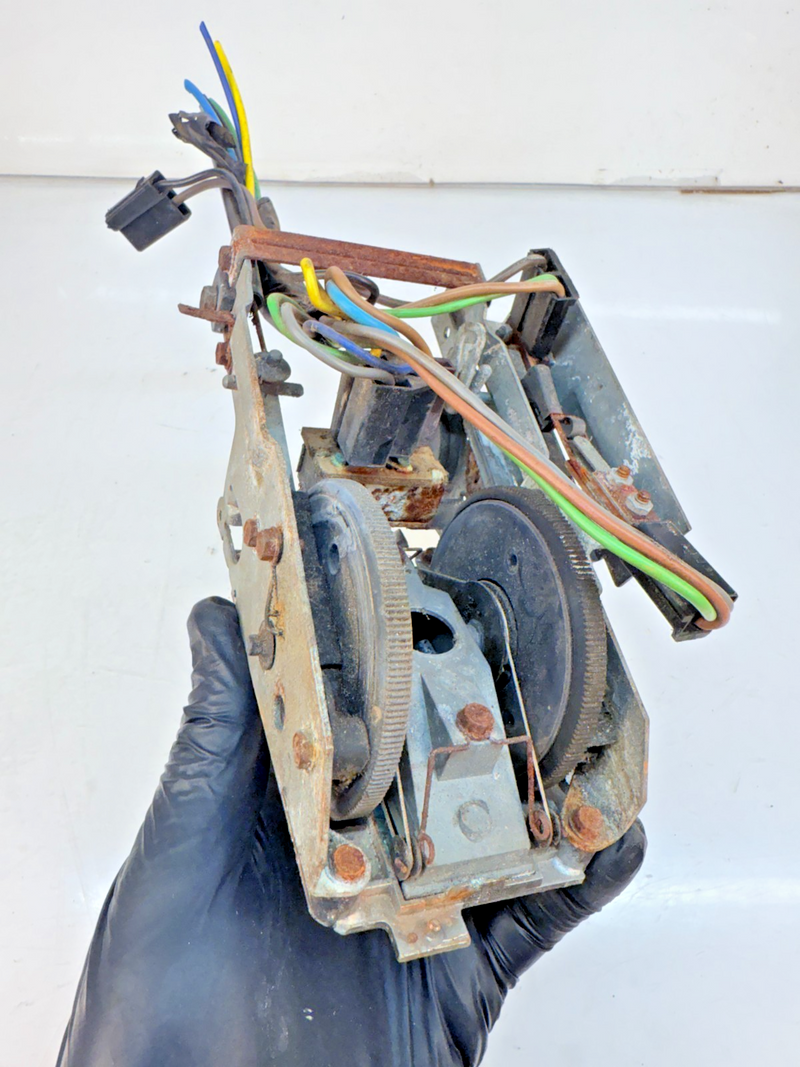 OEM 1969 1970 1971 Corvette Heater Air Conditioning Control Assembly B82-2