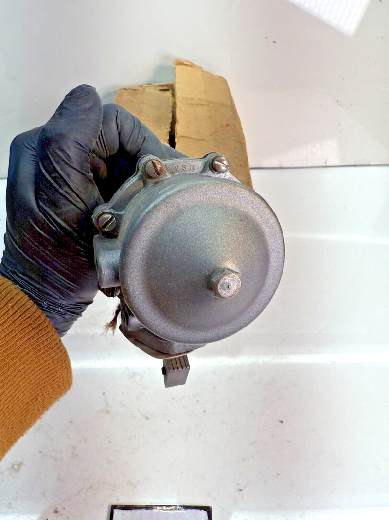 NORS Fuel Pump 9616 1946 - 1953 Kaiser Fraser 1955 - 1966 Willys 6 cy F-105