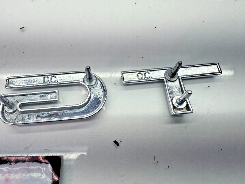 REMAN 1967 FORD MUSTANG GT FENDER EMBLEM Badge SET (4) 67 B32-125