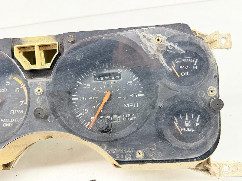 OEM 1979 - 1986 Ford Mustang Instrument Cluster Dash Panel D9ZF-10894-AA C65-18