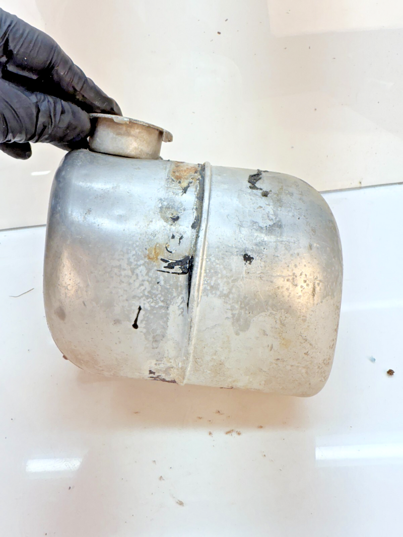 OEM HARRISON C3 Corvette 1968 - 1972 Expansion Tank 3155416 66L 68 69 70 B66-36