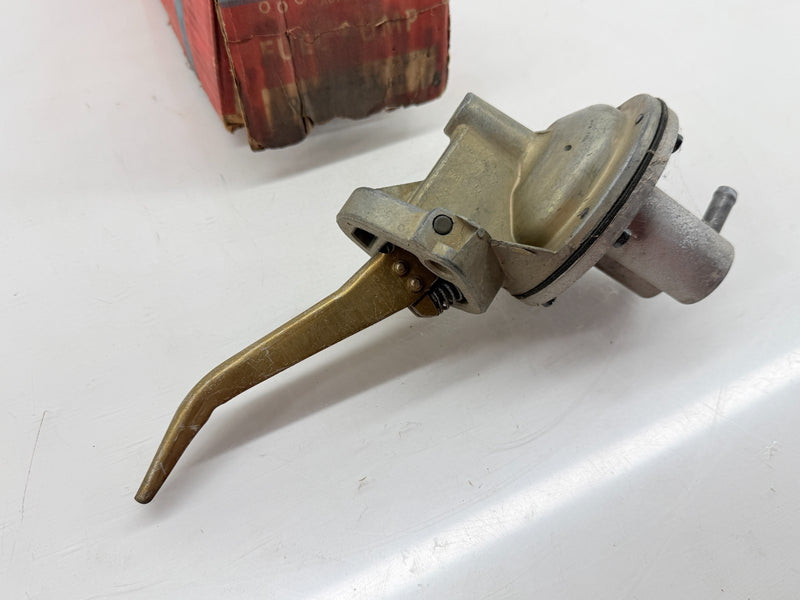 NOS 1966 - 1969 Ford Mustang Fairlane V8 FUEL PUMP RD4193AX F-118