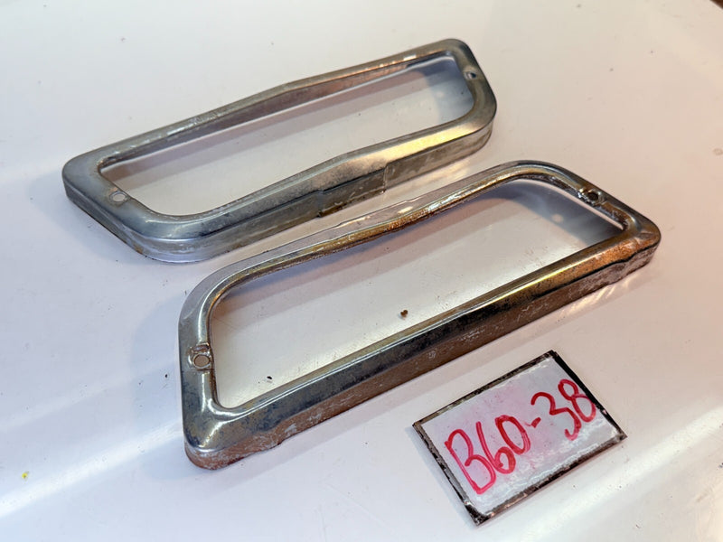 OEM 1960 Chevrolet Impala Parking Light Lamp Chrome Bezel Set 1853-39 60 B60-38