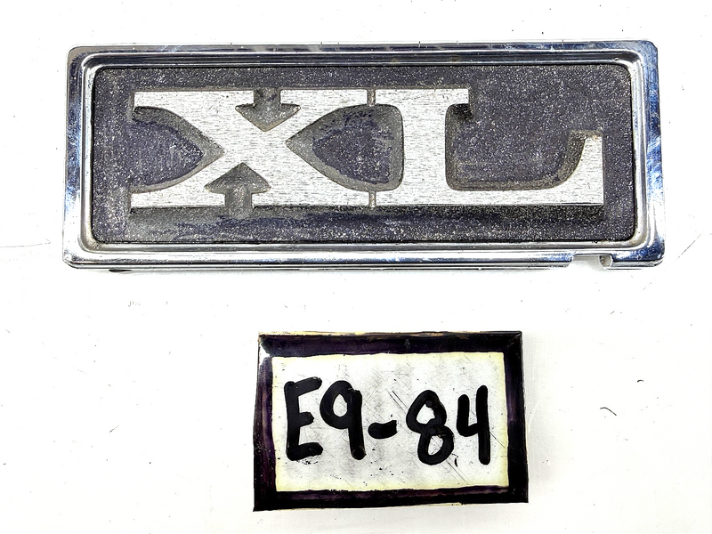 OEM 1970 Ford XL Luggage Compartment Door Lock Key Hole Cover D0AZ-6343514-A E9