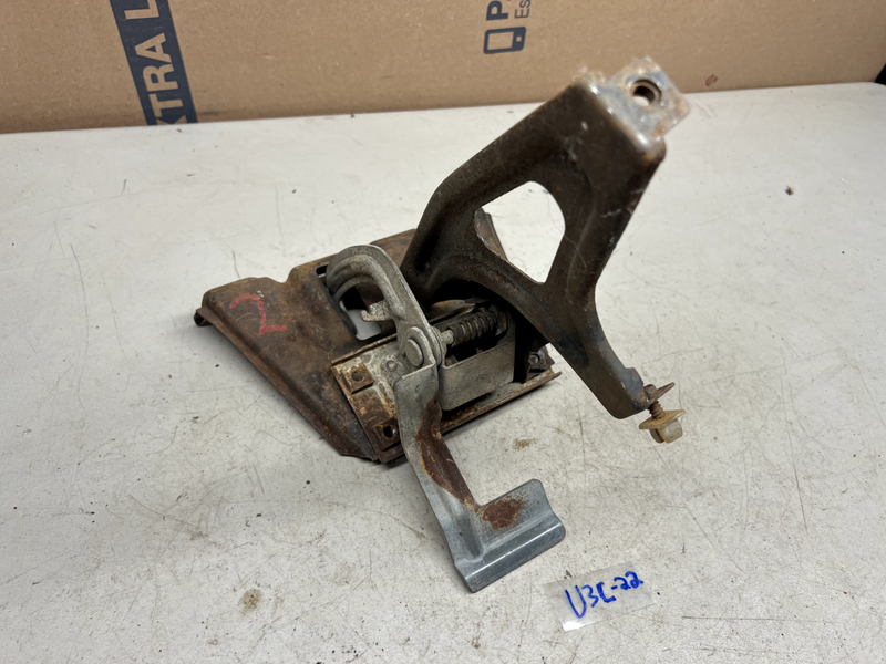 1960 60 Chevy Impala Belair Biscayne Hood Latch Release Handle GM 02DA2 B22-2