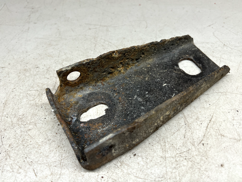 1959 1960 CHEVROLET FRONT BUMPER BRACKET FRAME IMPALA BELAIR BISCAYNE 59 B24-4