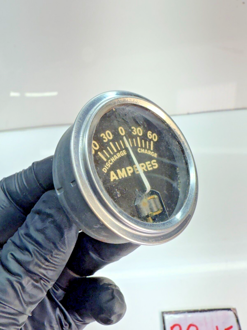 VINTAGE 60-0-60 AMP GAUGE  2" 4015-5-18 Made in USA B8-15