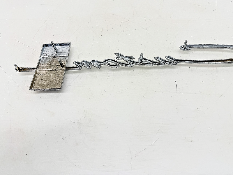 OEM 1964 FORD CUSTOM 500 FENDER SCRIPT EMBLEM C4AB-62291A36-F E10-7