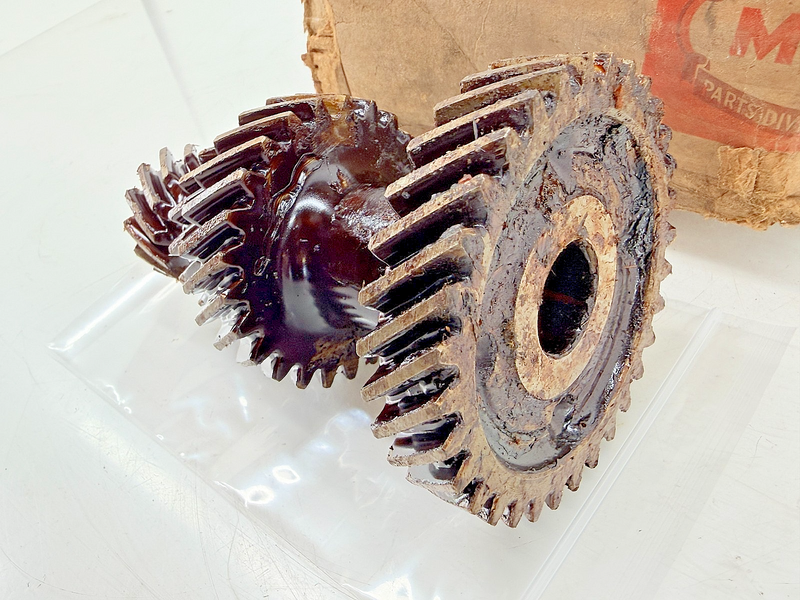 NOS 1957 FORD FAIRLANE GALAXIE EDSEL 3 SPEED TRANSMISSION CLUSTER GEAR C72-21