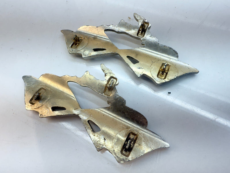 Original 1960 Impala Pair Impala X Cross Flags Quarter Emblem Badges 60 B32-310