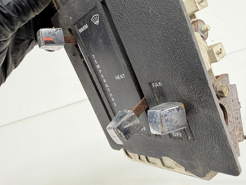 OEM 1979 - 1986 Mustang Climate Control Fan Switch Panel E1EH-18532-AB C65-16