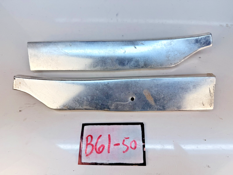 OEM 1960 Chevy Impala Pair Lower Grille Trim Filler Splash Shield Molding B61-50