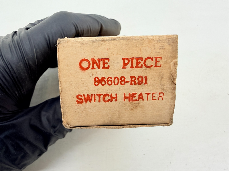 NOS International Harvester Heater Switch 86608-R91 IH Truck Tractor C75-30