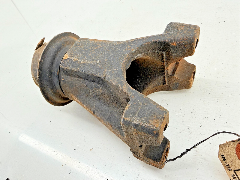 NOS OEM FORD 1960 GALAXIE REAR AXLE JOINT FLANGE ASSY C0AW-4851-B C64-36