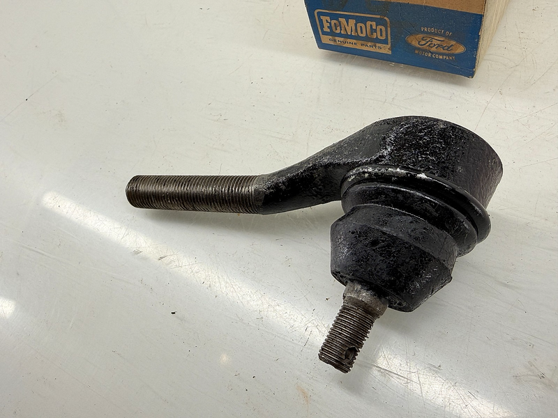 (1) NOS 1963 1964 FORD Falcon Comet Tie Rod C3DZ-3A130-K C61-38