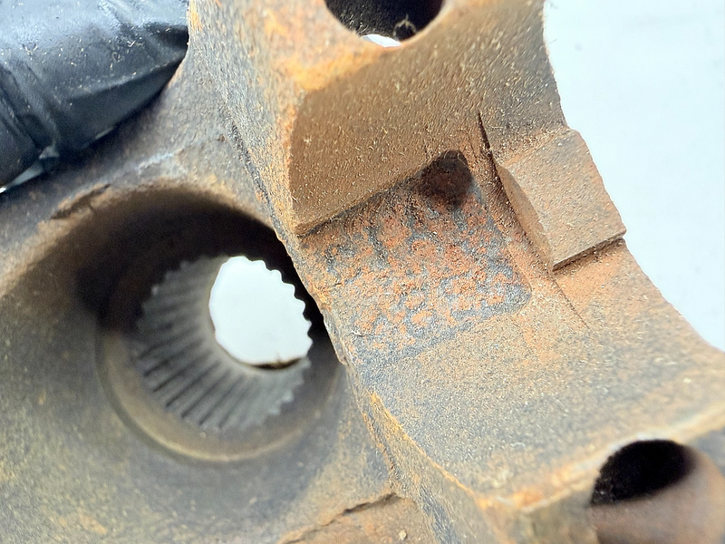NOS OEM FORD 1960 GALAXIE REAR AXLE JOINT FLANGE ASSY C0AW-4851-B C64-36