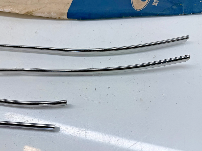 NOS 1965 Ford Fairlane DOOR EDGE GUARDS KIT 4DR C50Z-5420910-A B41-18