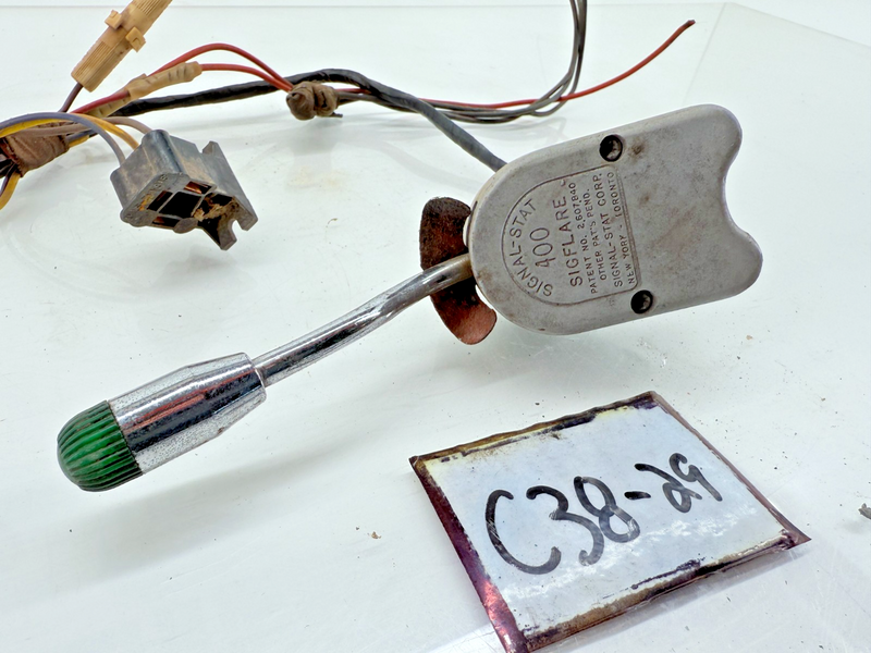 Vintage SIGNAL STAT SIGFLARE TURN SIGNAL SWITCH HOT RAT ROD Model 400 C38-29