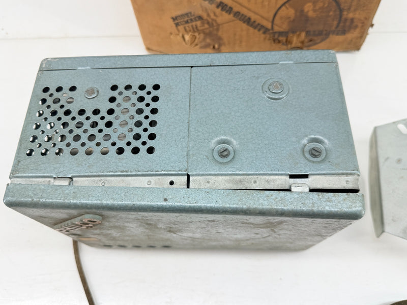 Philco CR-8 Car Radio Motorola Control Head Push Button 1940 - 1947 Chevrolet